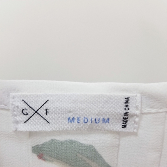 GENTLE FAWN Floral Blouse - Picture 7 of 7